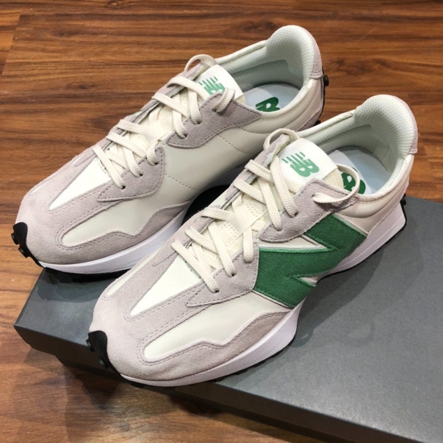 327 ' TIMBERWOLF NIGHTWATCH GREEN '