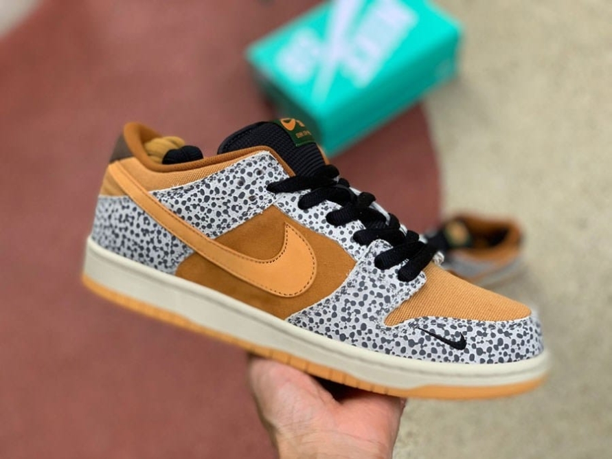 Dunk Low Pro SB ' Safari '