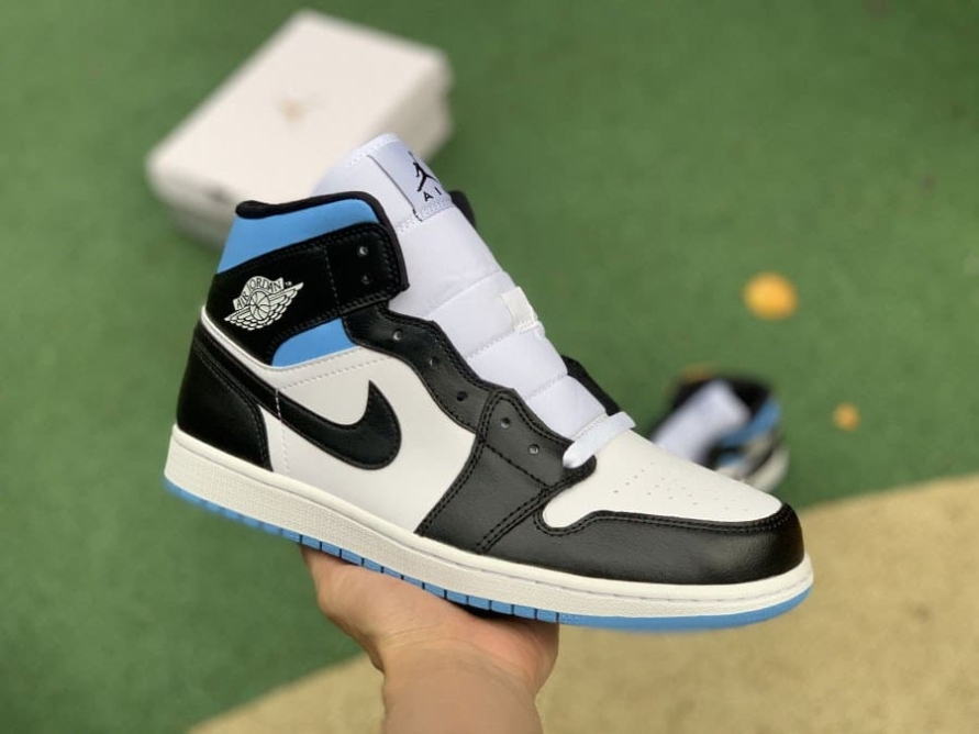 Jordan 1 Mid ' University Black White ' (W)