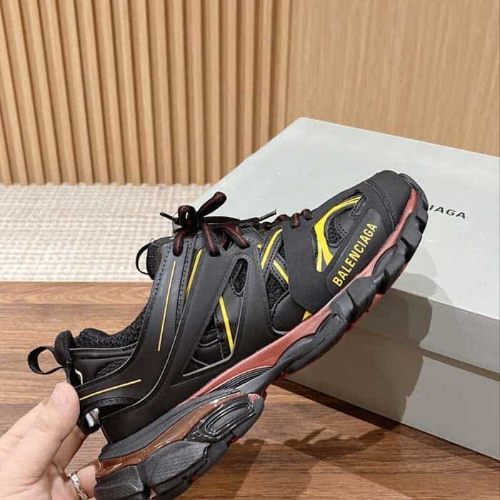 Track Sneaker