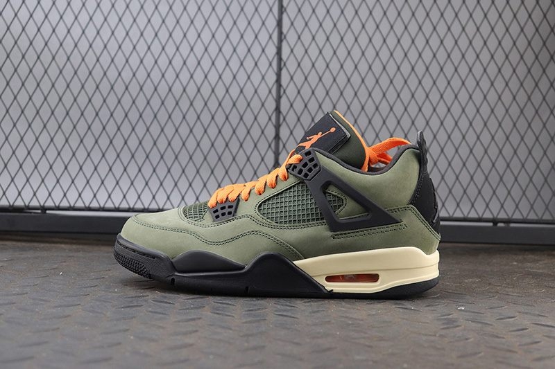 Undefeated x Jordan 4 Retro