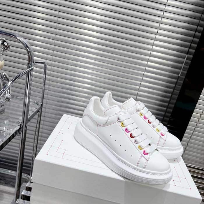 Oversized Sneaker