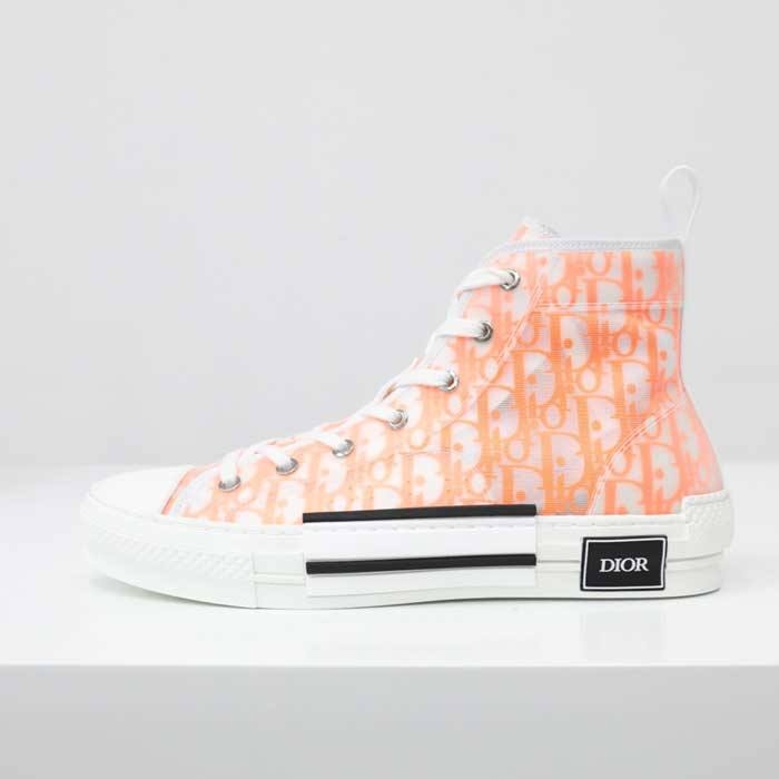 B23 High Top Sneaker