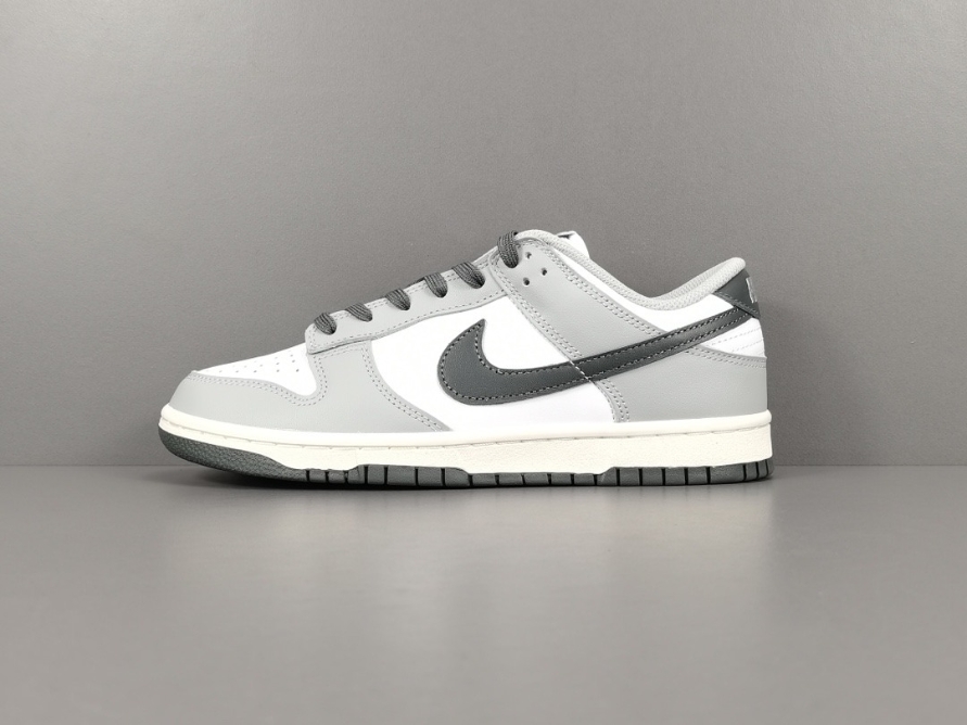 DUNK LOW ' LIGHT SMOKE GREY ' (W)