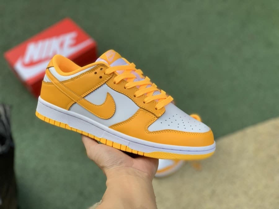 Dunk Low ' Laser Orange ' (W)