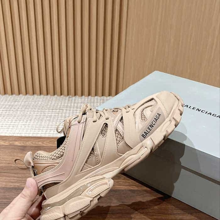 Track Sneaker
