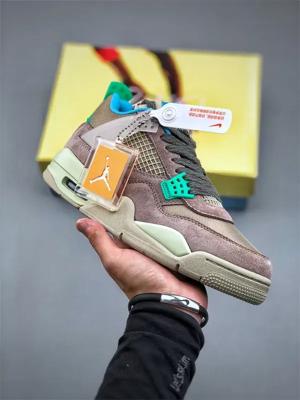 Union LA x Nike Air Jordan 4 RetroTaupe Haze