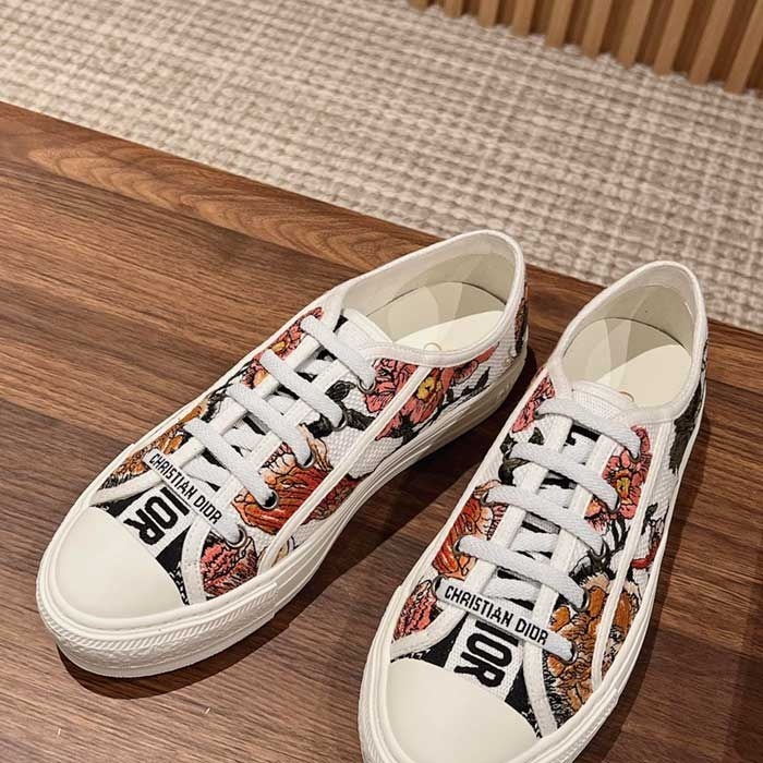 Wmns Walk ' N ' Low Top