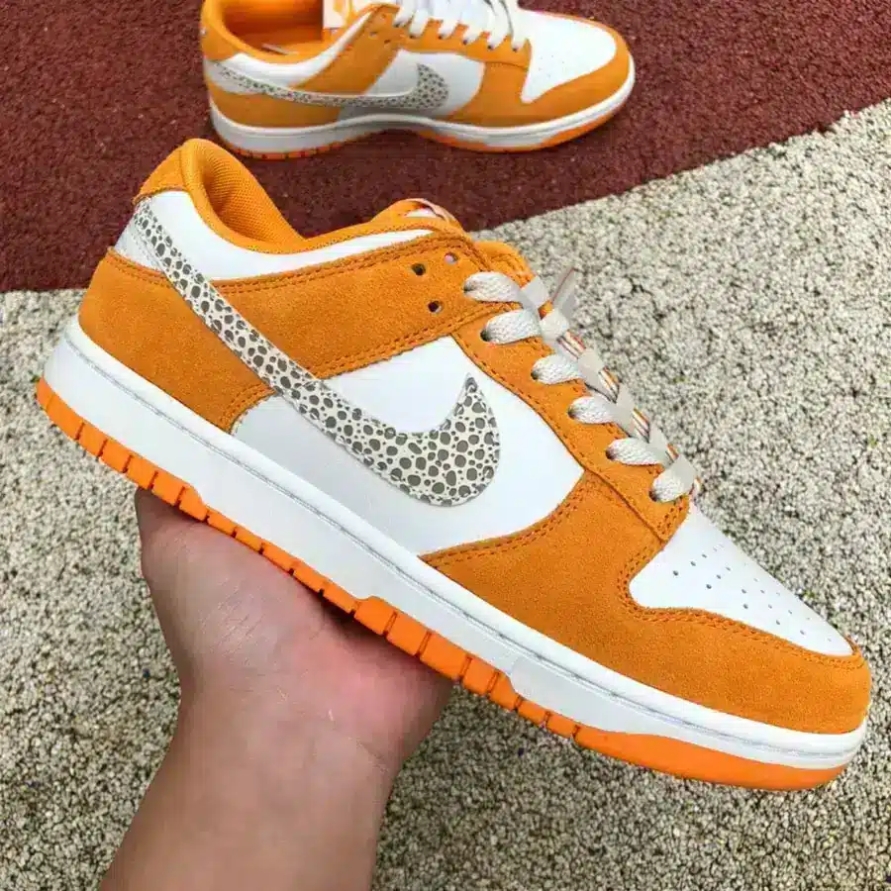DUNK LOW ' SAFARI SWOOSH ' KUMQUAT '