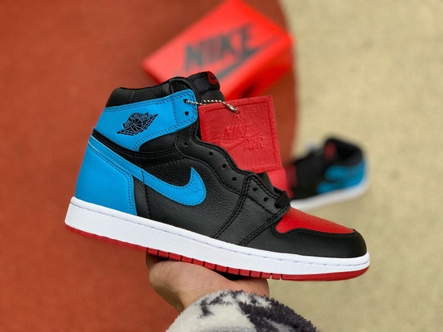 Jordan 1 High OG ' UNC To Chicago ' (W)