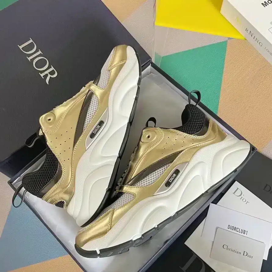 B22 SNEAKER