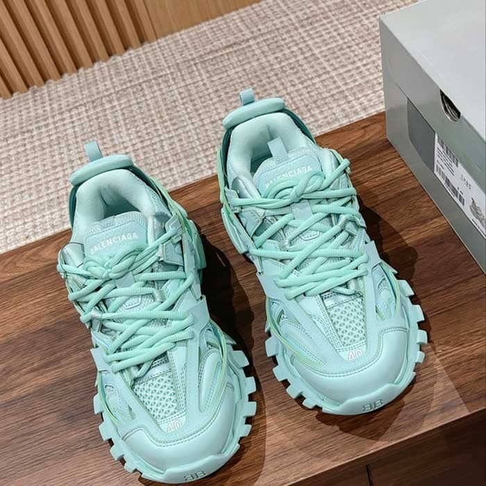 Track Sneaker