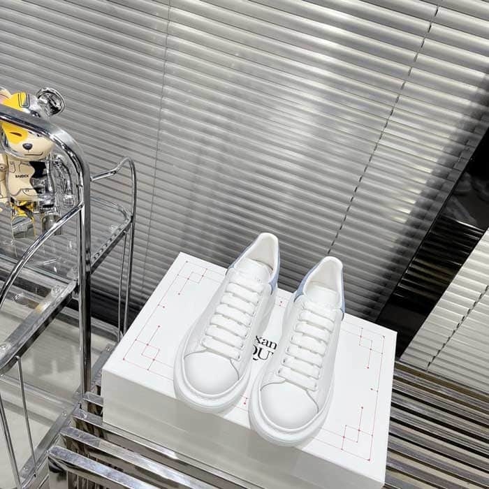 Oversized Sneaker