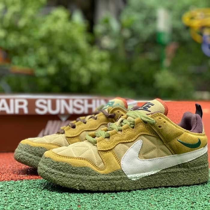 CACTUS PLANT FLEA MARKET X DUNK LOW SP ' TAN MOSSY GREEN '