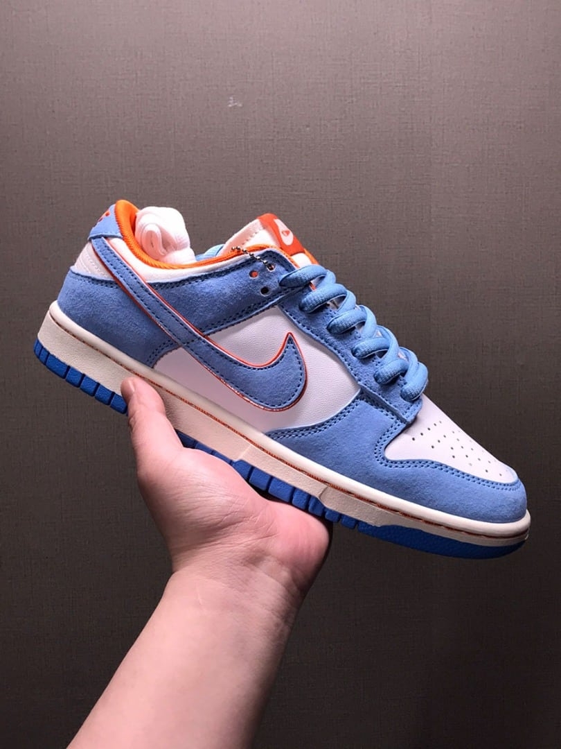Otomo Katsuhiro x SB Dunk Low ' Steamboy OST ' Blue Orange