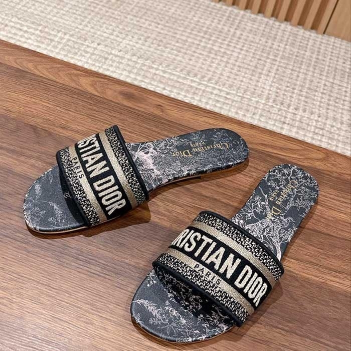 Wmns Dway Slide