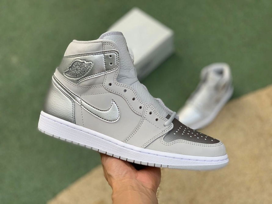 Jordan 1 Retro High OG CO.JP ' Metallic Silver '