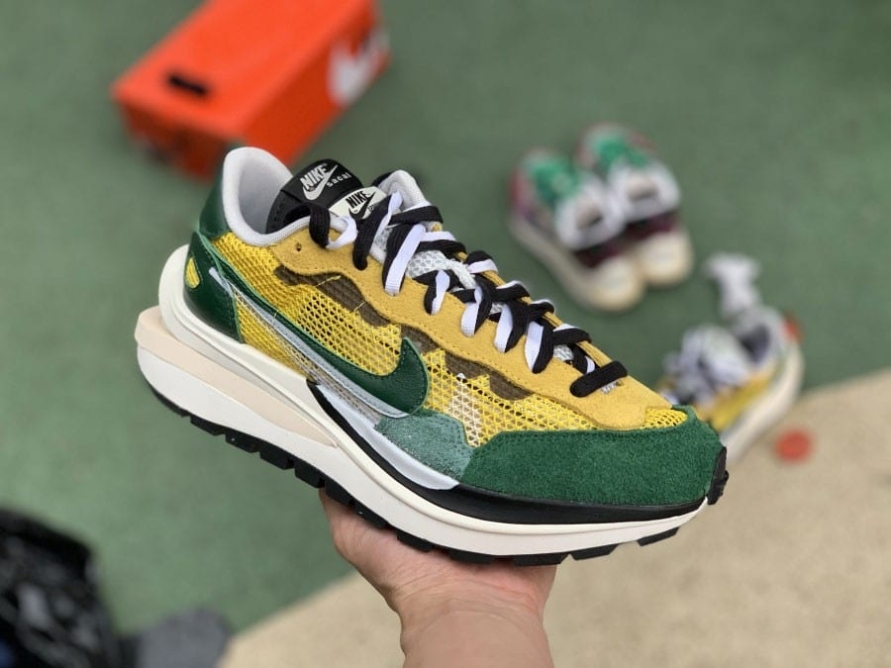 Sacai x VaporWaffle ' Tour Yellow '