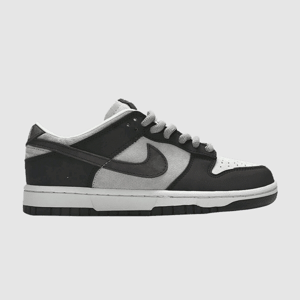Otomo Katsuhiro x SB Dunk Low ' Steamboy OST ' Black