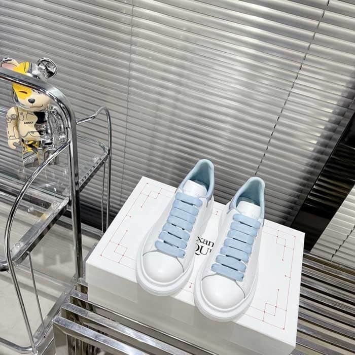 Oversized Sneaker