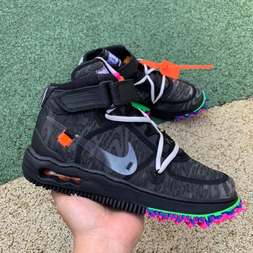 Off-White x Air Force 1 Mid ' Black '