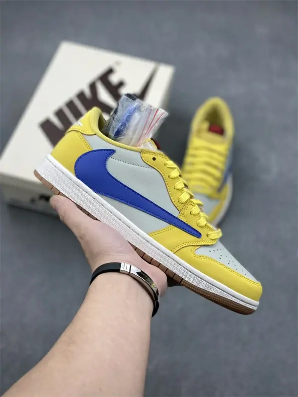 Travis Scott x Jordan 1 Low ' Canary Yellow '