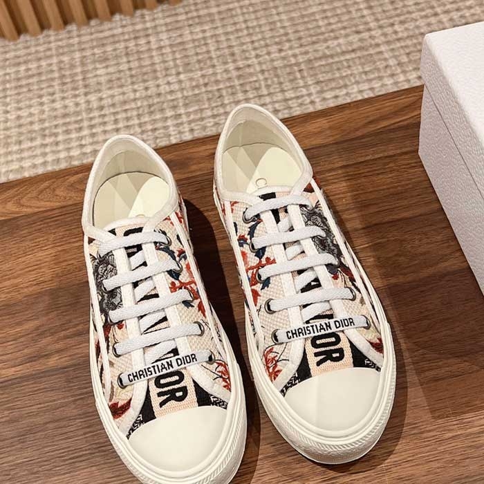 Wmns Walk ' N ' Low Top