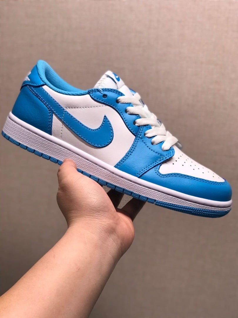 Eric Koston x Air Jordan 1 Low SB ' Powder Blue '