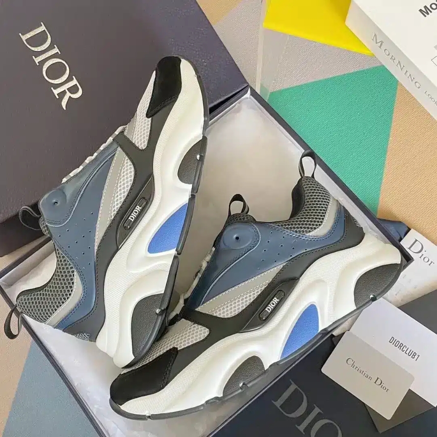 B22 SNEAKER