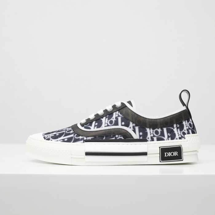 B23 Low Top Sneaker