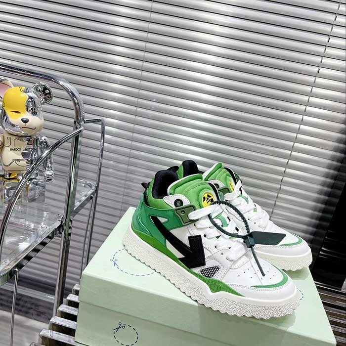 Sponge Mid Top Sneakers