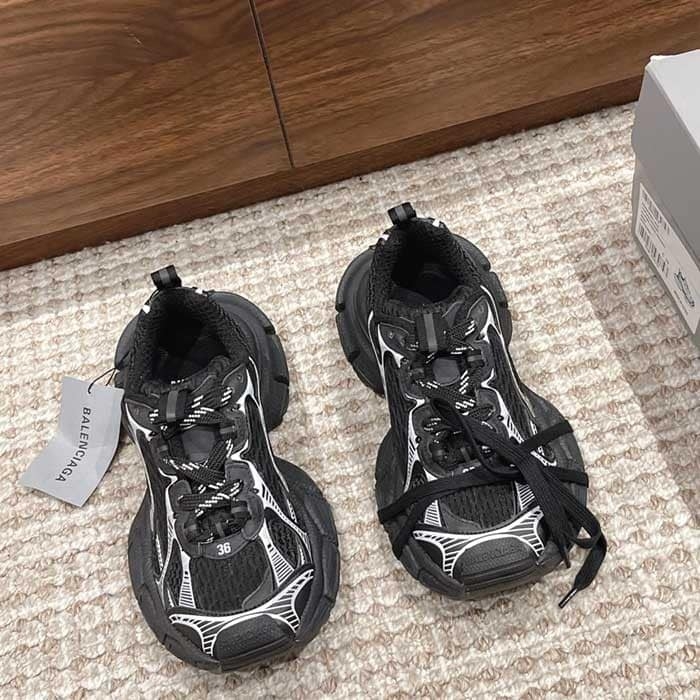 3XL Sneakers