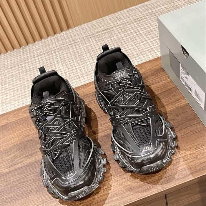 Track Sneaker