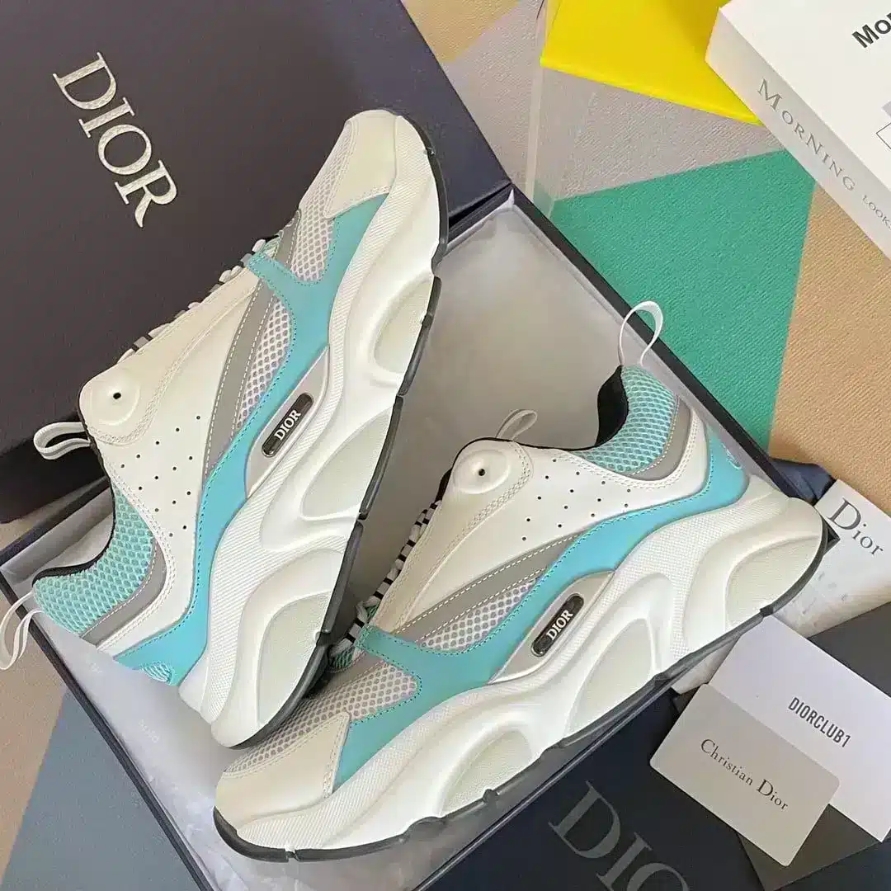 B22 SNEAKER