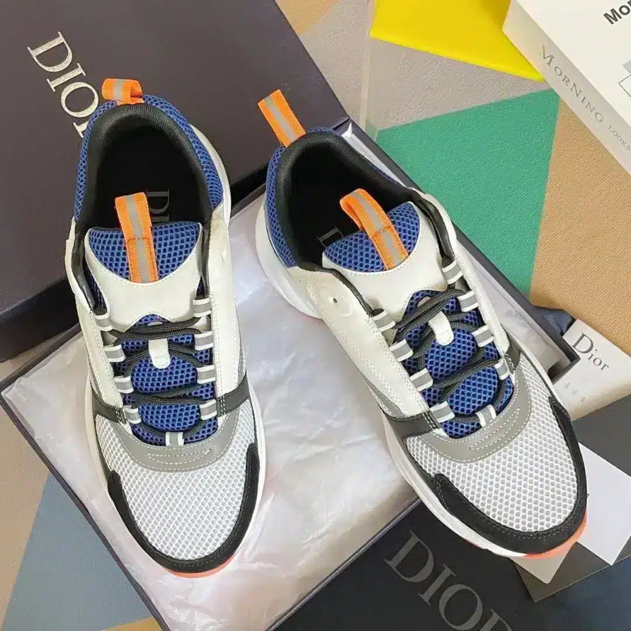 B22 SNEAKER