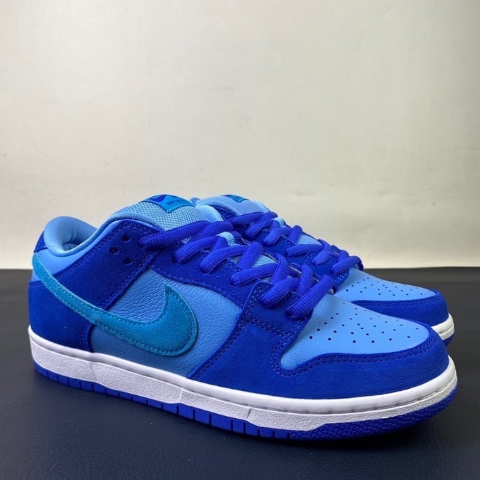 Dunk Low ' Blue Raspberry '