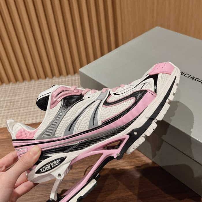 X-Pander Sneaker