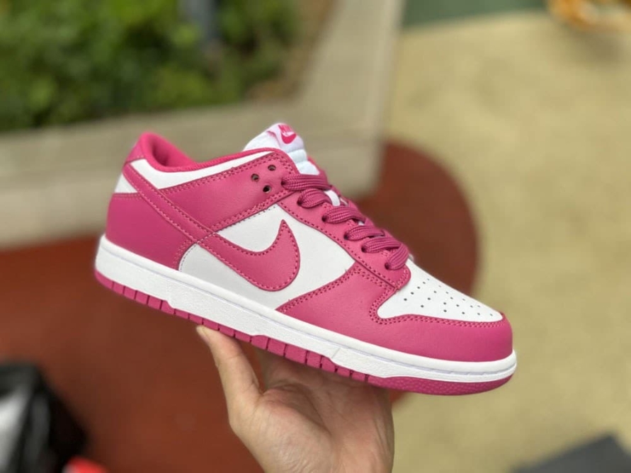 Dunk Low ' Archeo Pink ' (W)
