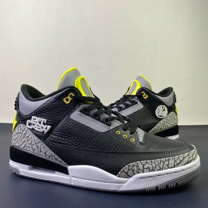 JORDAN 3 RETRO ' OREGON DUCKS PIT CREW '