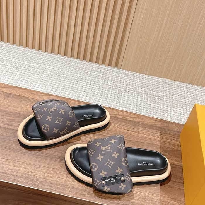 Wmns Pool Pillow Flat Comfort Mule