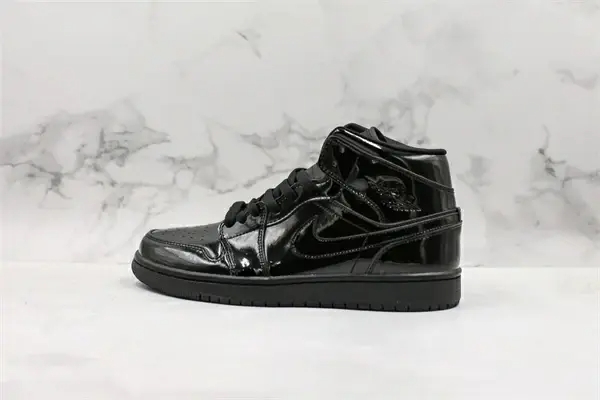 JORDAN 1 MID SE