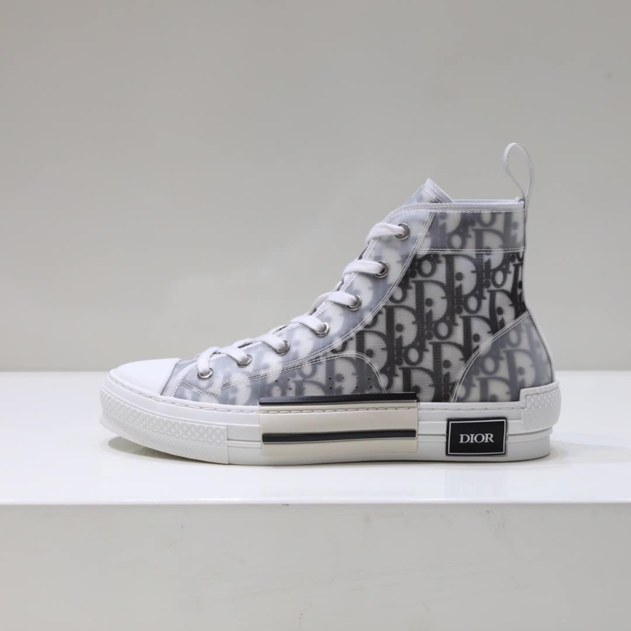 B23 High Top Sneaker