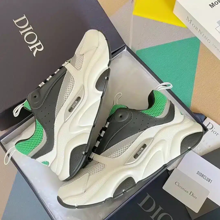 B22 SNEAKER