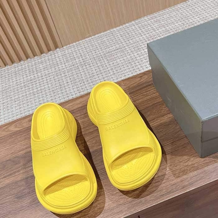 Wmns BLCG x Crocs Mule