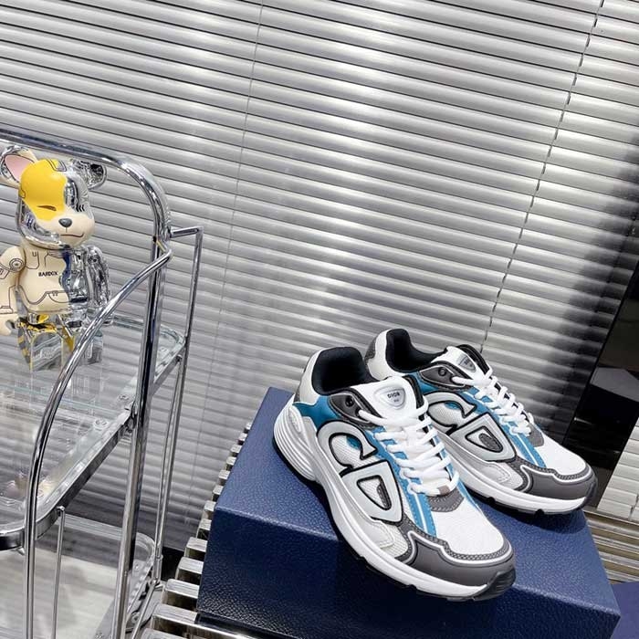 B30 Sneaker