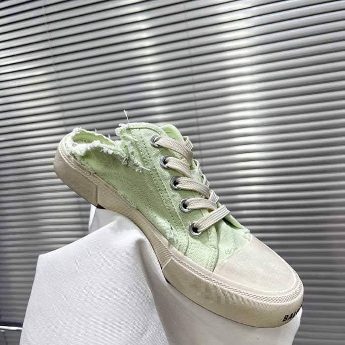 Paris Slip On Sneaker