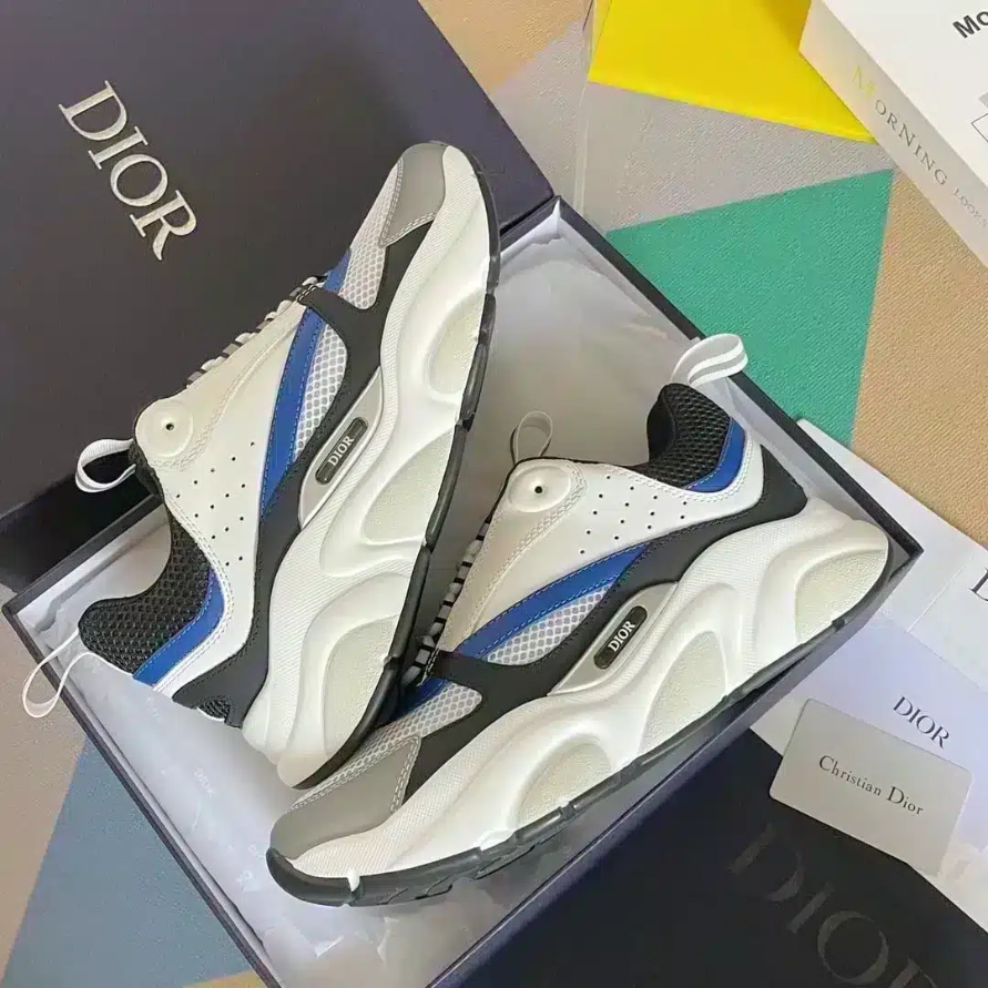 B22 SNEAKER