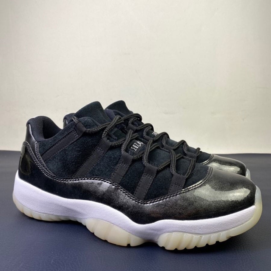 Jordan 11 Retro Low ' Barons '