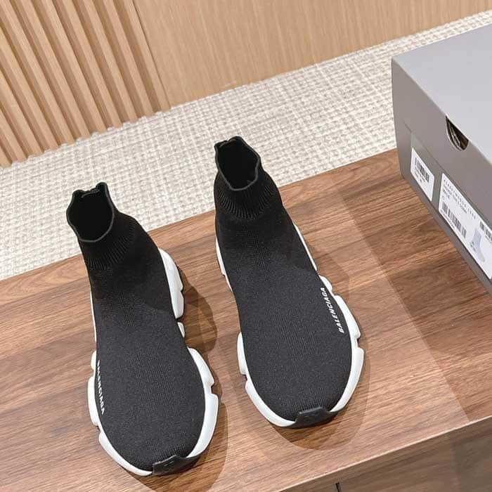 Speed Sneaker