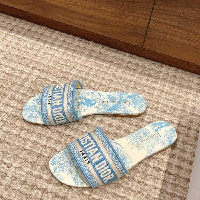 Wmns Dway Slide